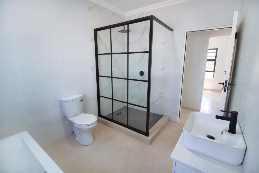 3 Bedroom Property for Sale in Fountains Estate Eastern Cape